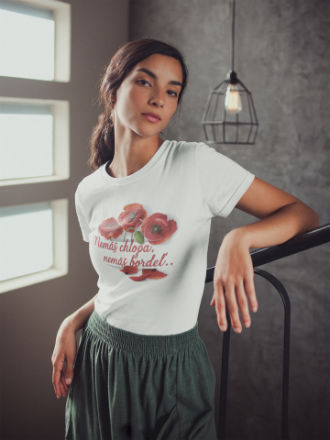 girl-wearing-a-t-shirt-mockup-leaning-on-a-handrail-a20101 (4)-w330-h440 Nemáš chlopa nemáš bordeľ